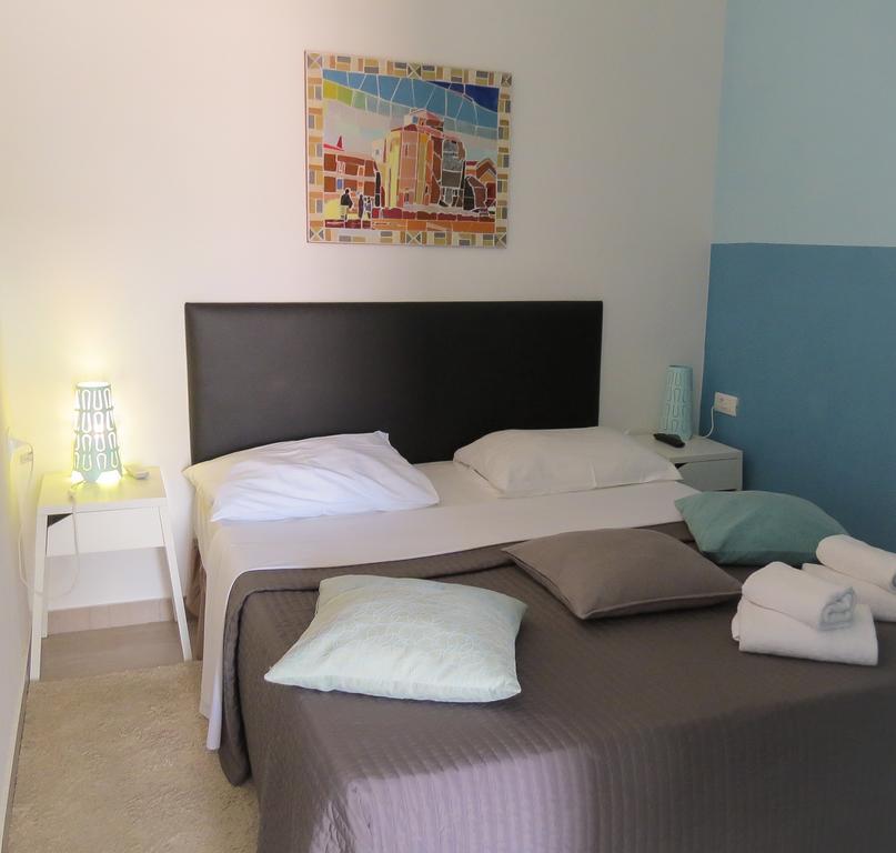 زادار Bed And Breakfast Four Rooms المظهر الخارجي الصورة