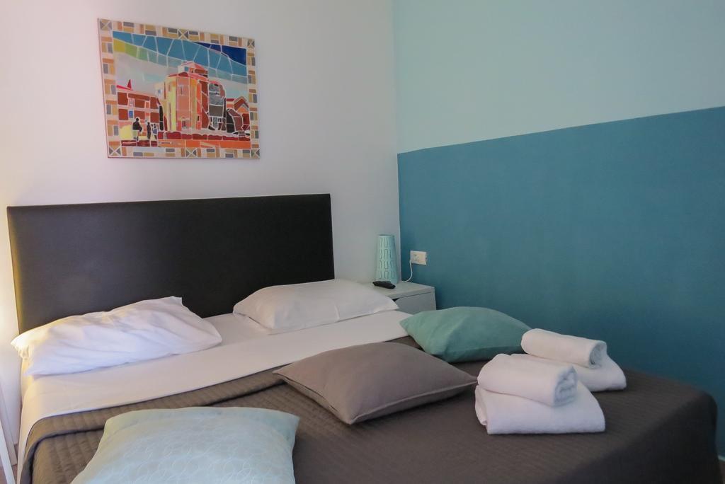 زادار Bed And Breakfast Four Rooms المظهر الخارجي الصورة